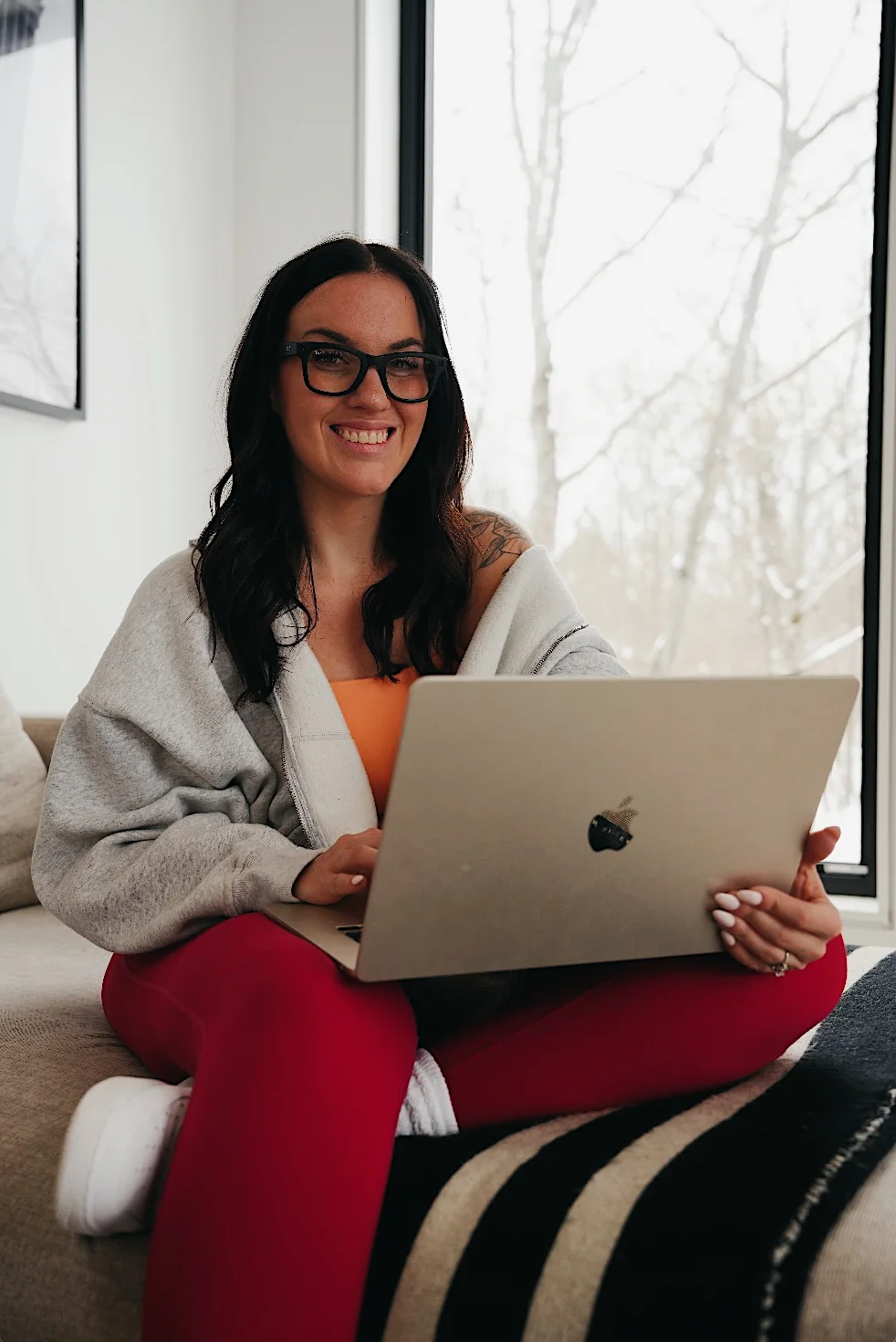 Emma hooker on her laptop