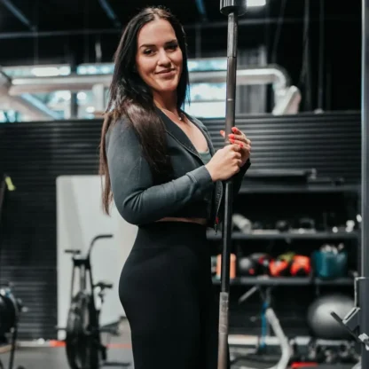 Emma Hooker's progression of losing weight