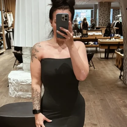 Emma Hooker's progression of losing weight